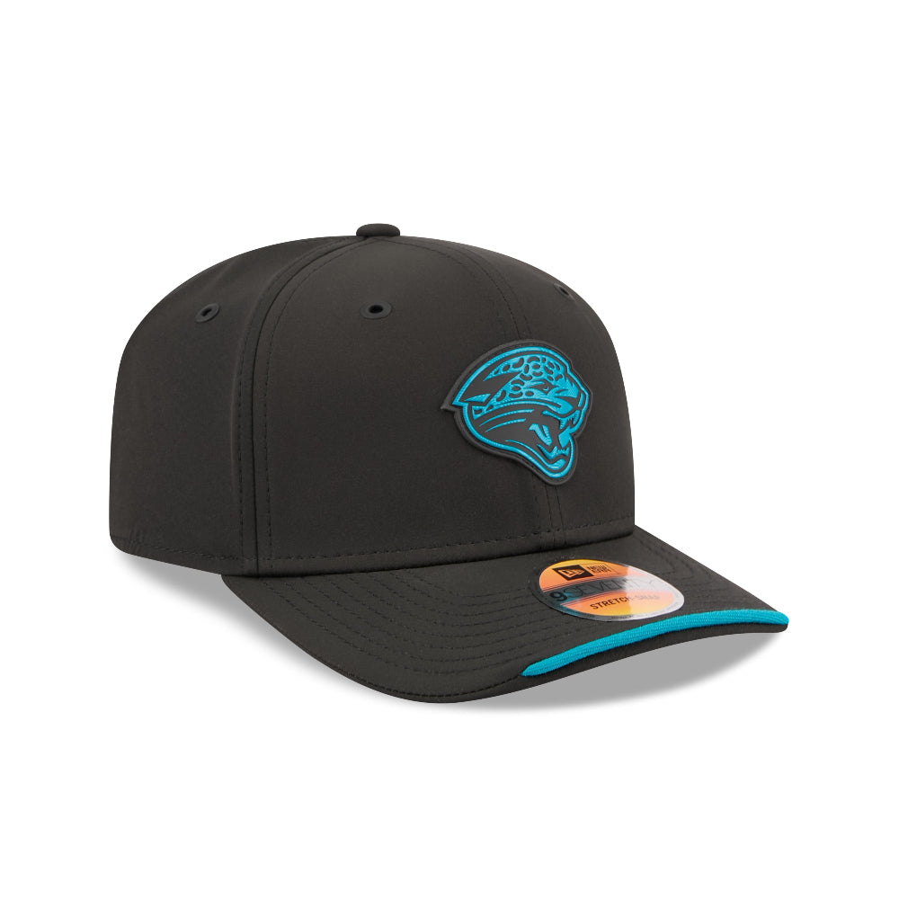 New Era - 9SEVENTY NFL Jacksonville Jaguars Sideline 2026 Stretch Snap Cap