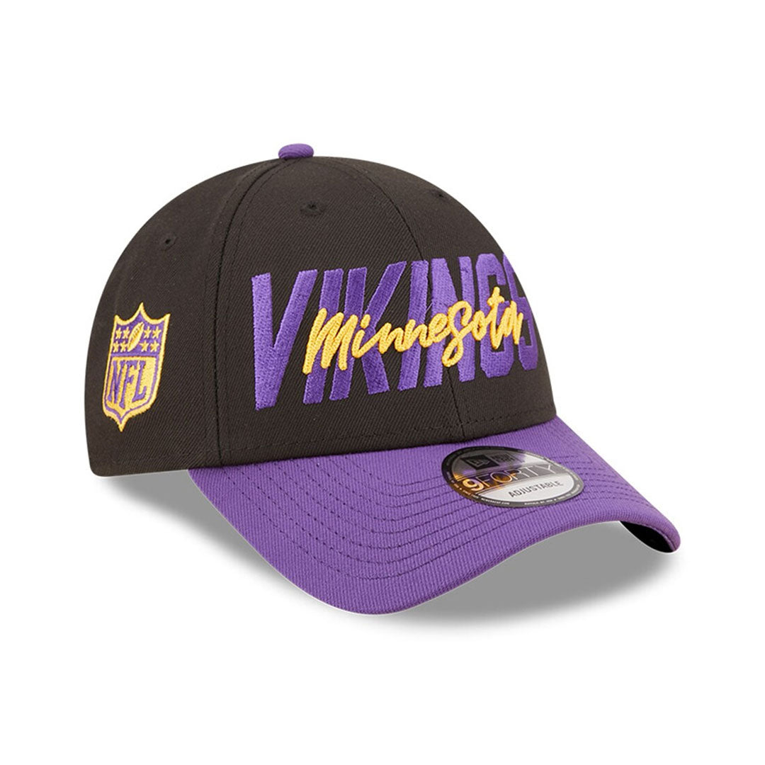 New Era - 9Forty 2022 Draft On Stage Minnesota Vikings